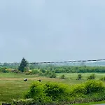 Lisalway Country