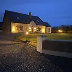 Lisalway Country Bed and breakfast Castlerea