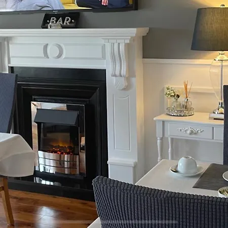 Lisalway Country לינה וארוחת בוקר