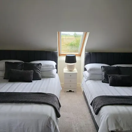 Lisalway Country Oda ve Kahvaltı Castlerea